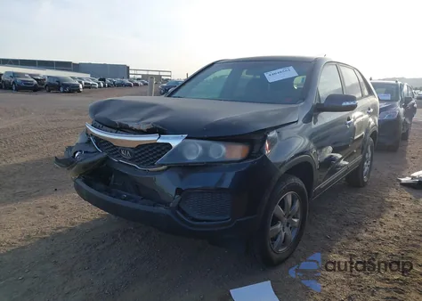 2013 Kia Sorento Lx z USA, uszkodzony, nr VIN 5XYKT3A12DG313320